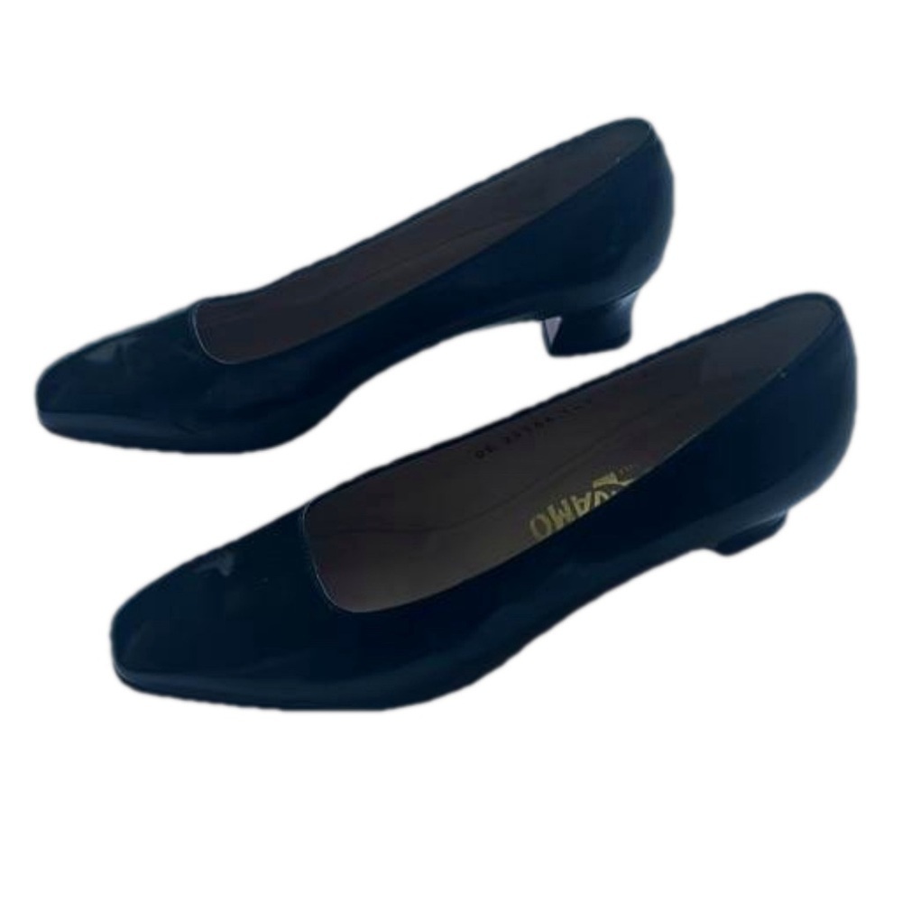 Salvatore Ferragamo Square Toe Pumps - Picture 4 of 11